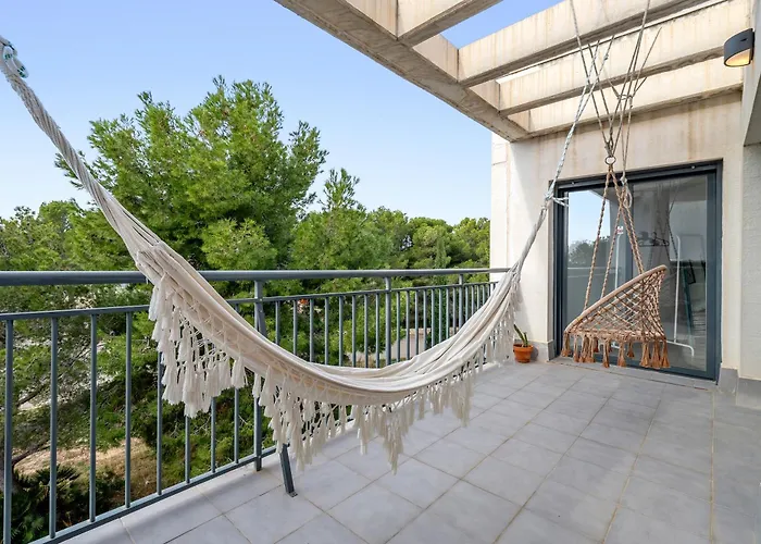 Casa *